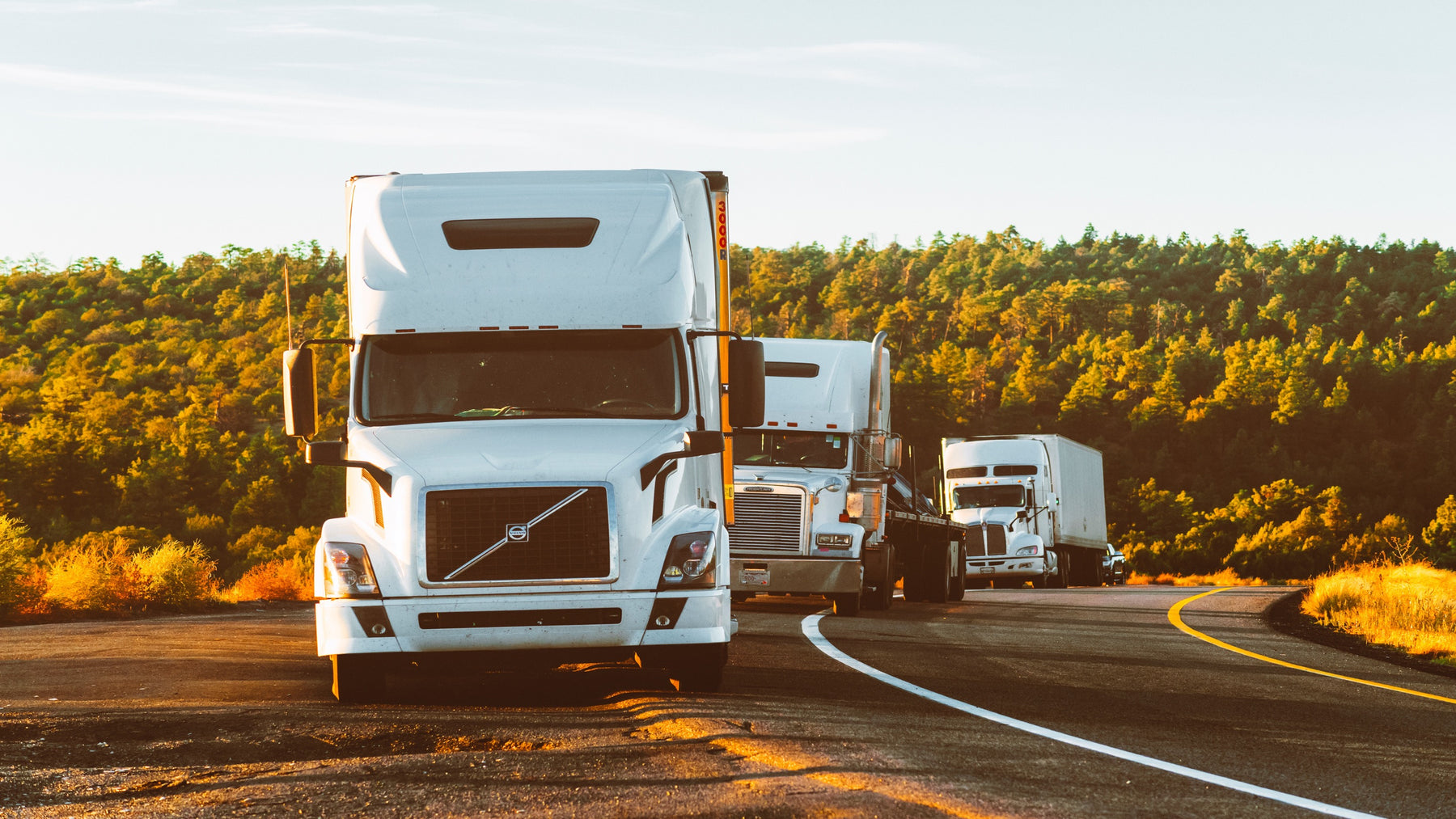 Dashcams for Commercial Vehicles: How They Improve Fleet Management and Driver Safety